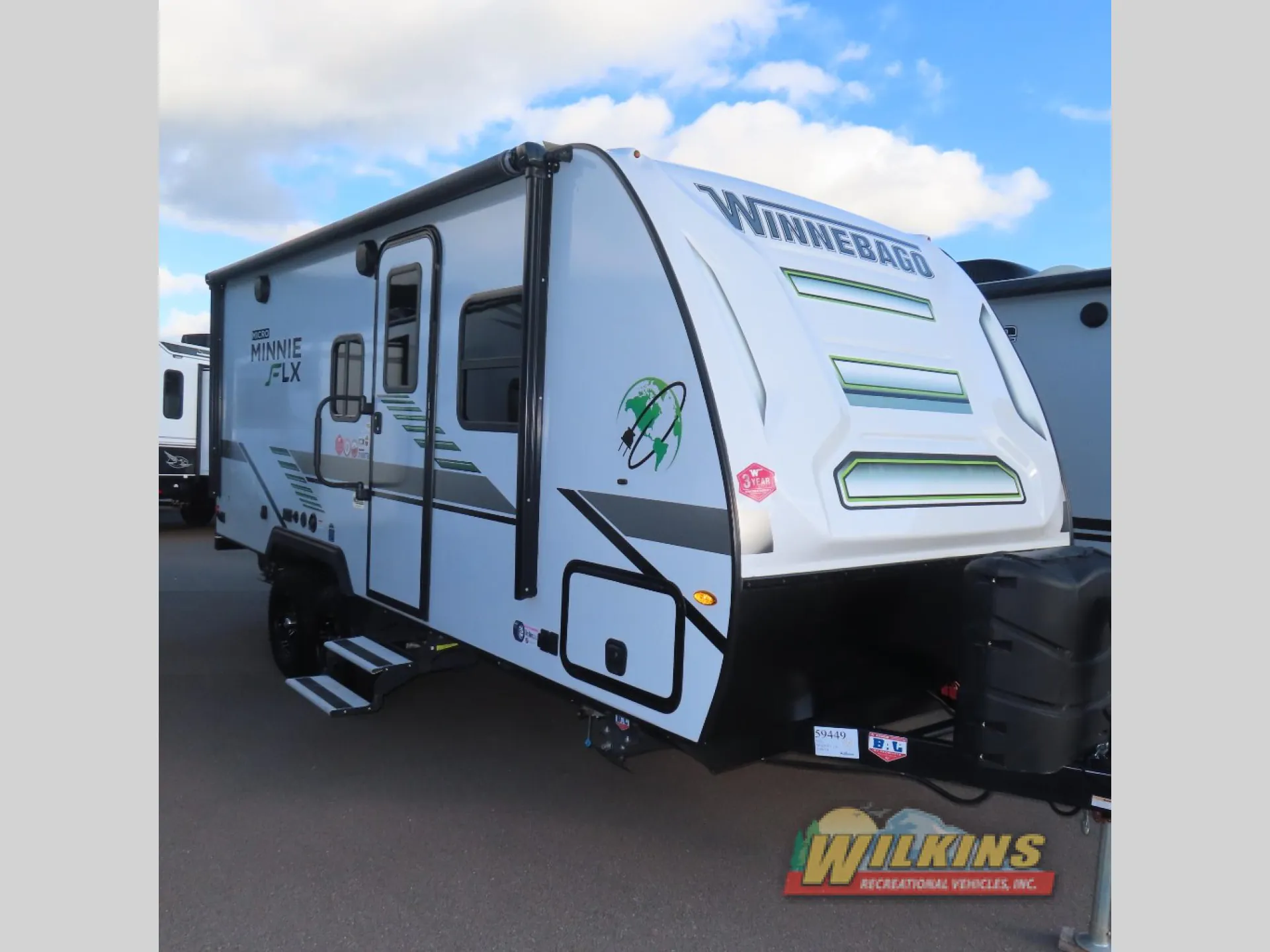 2022 Winnebago Micro Minnie FLX 2108TB dealer photo 1 from Wilkins RV
