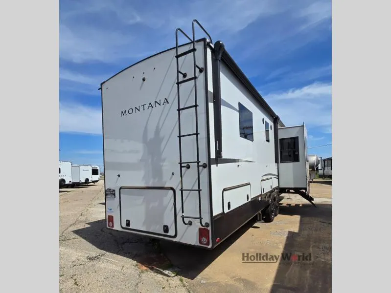 2025 Keystone Montana 3941FO - Photo 4