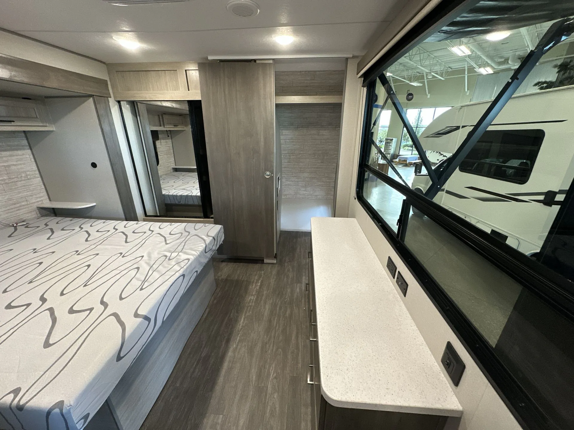 2026 Forest River Aurora 34BHTS — Photo 5