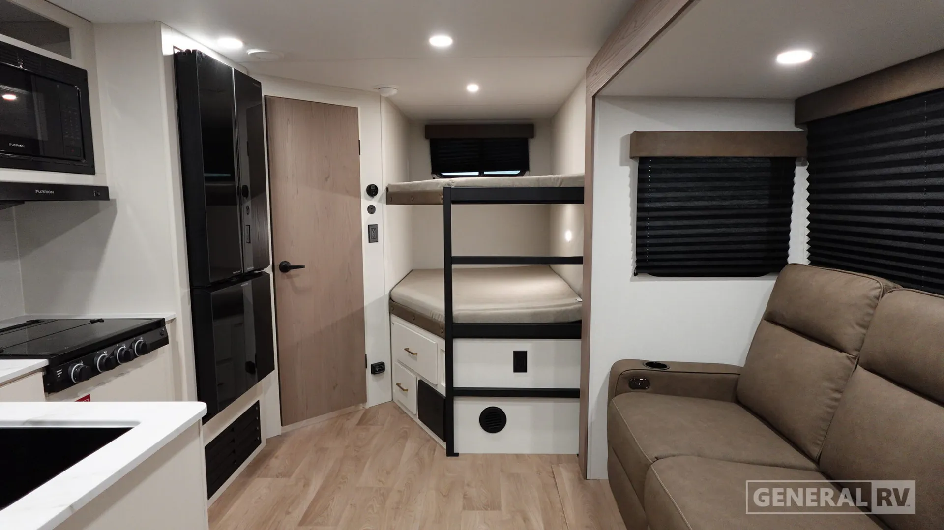 2027 Grand Design Transcend Xplor 23BHX - Photo 3
