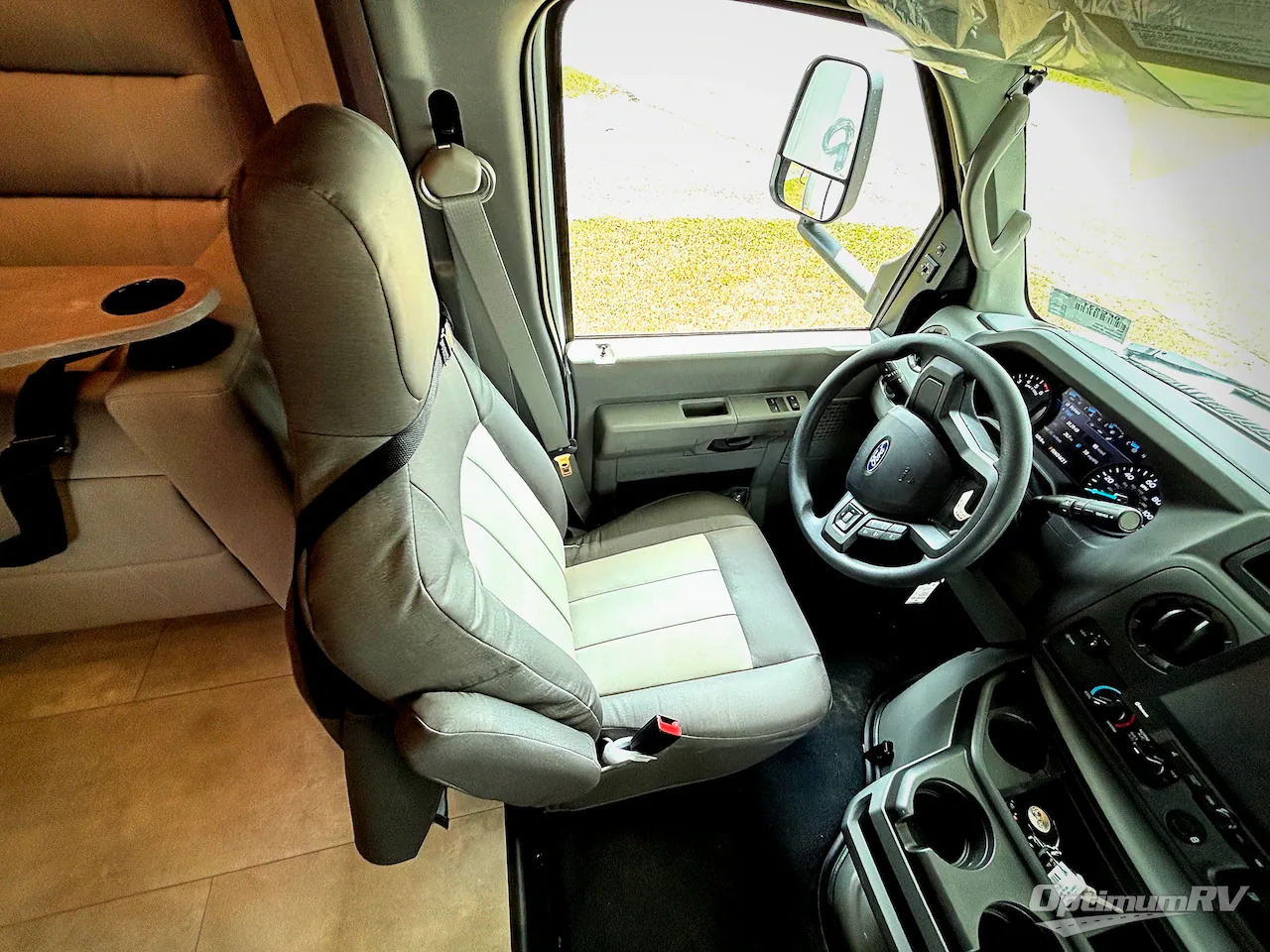 2027 Forest River Sunseeker 3010DS — Photo 7