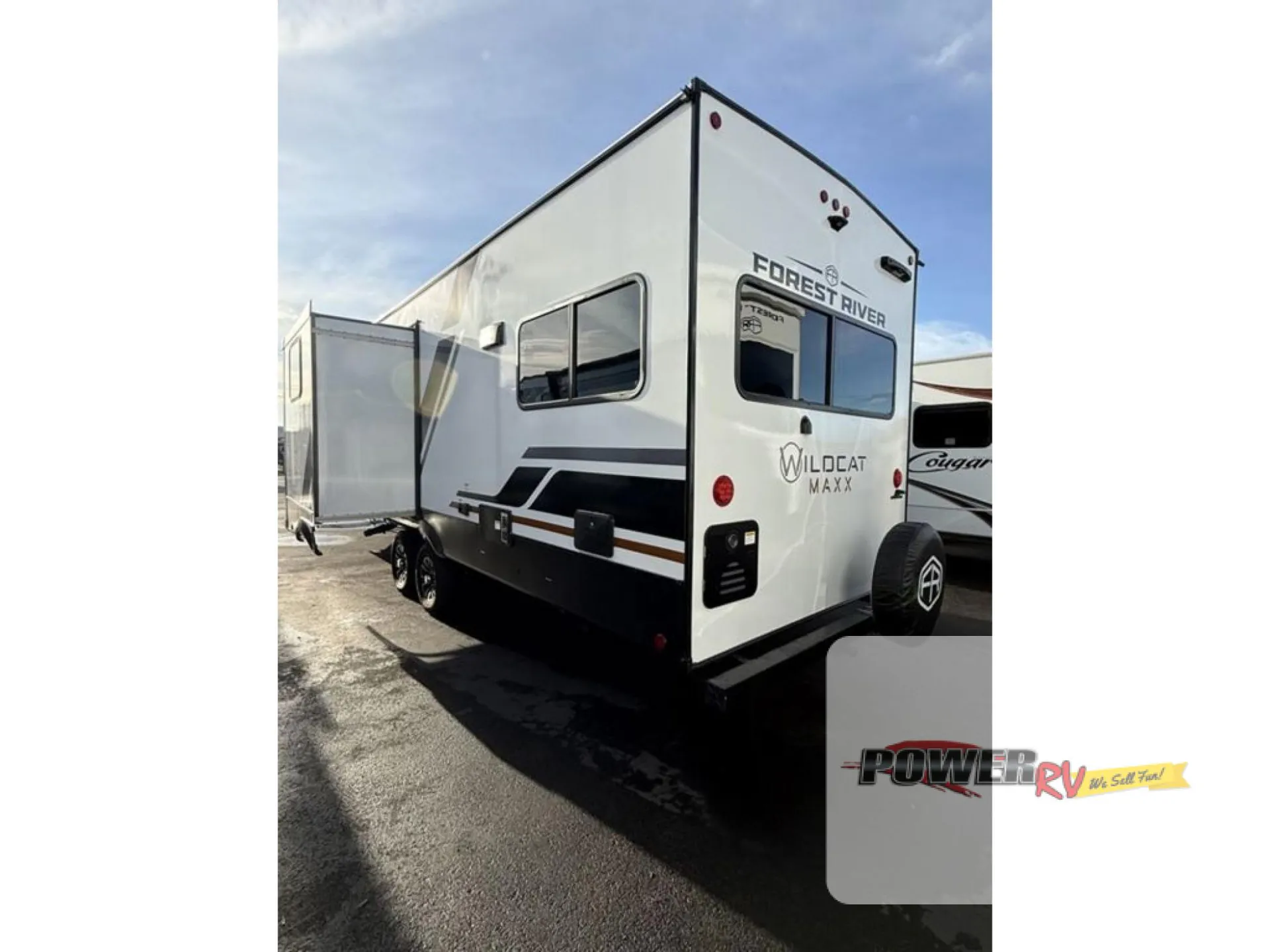 2026 Forest River Wildcat Maxx 305MBX dealer photo 3 from Power RV