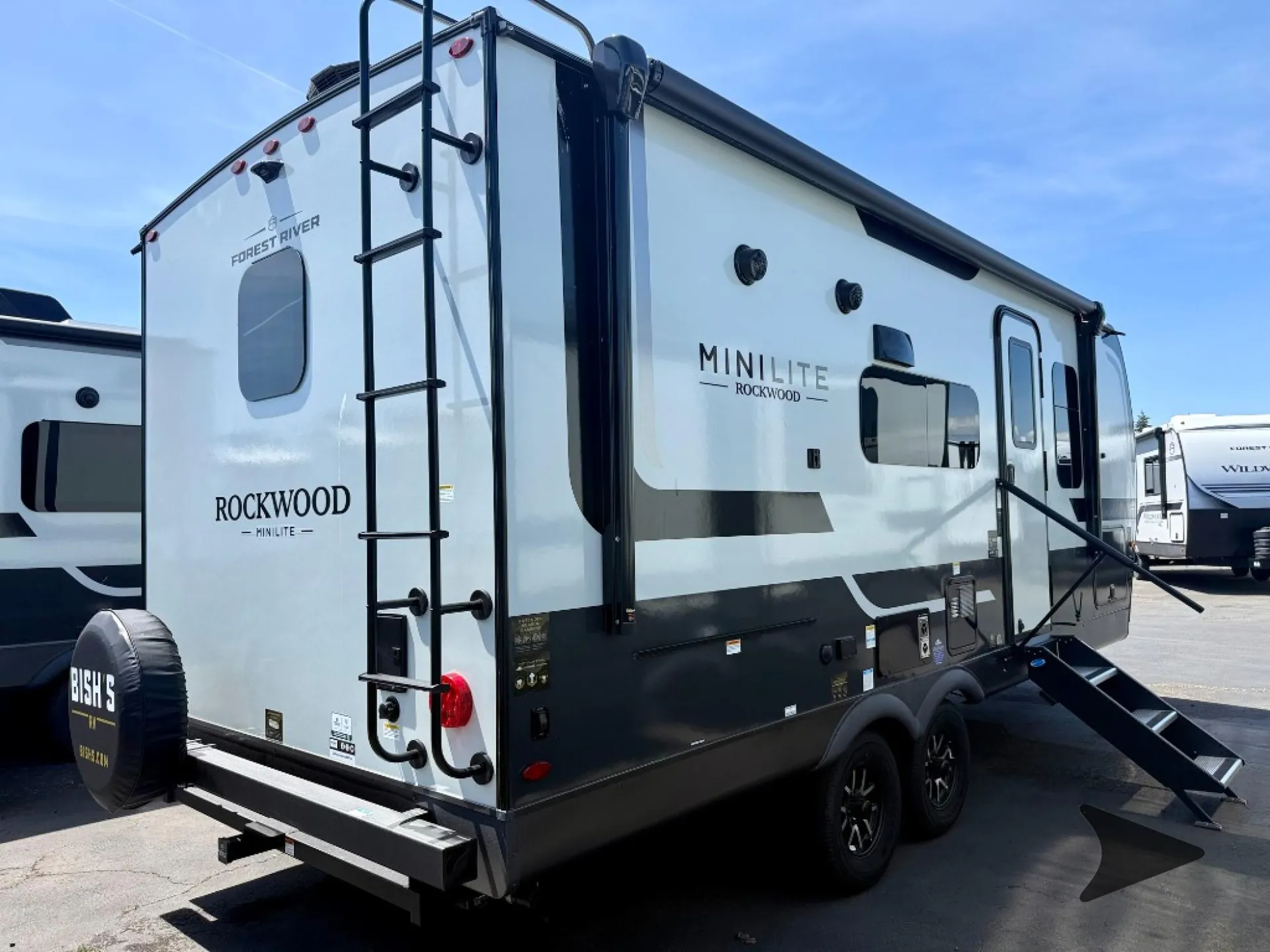 2026 Forest River Rockwood Mini Lite 2214S — Photo 6