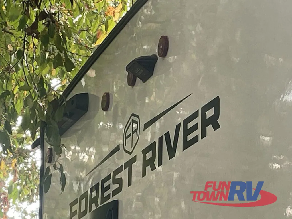 2026 Forest River Solaire 3060RKTS, Photos photo 12