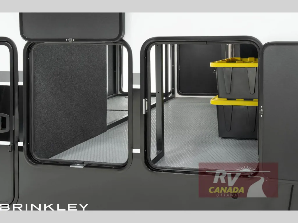 2027 Brinkley Model R 3710, Photos photo 11