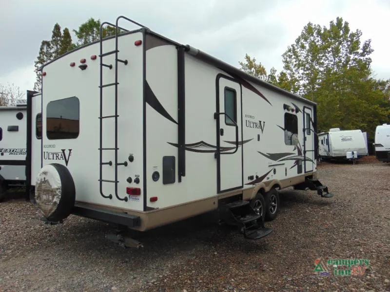 2017 Forest River Rockwood Ultra Lite 2618VS - Photo 3