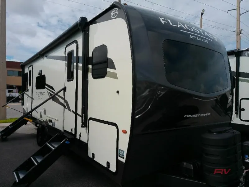 2026 Forest River Flagstaff Super Lite 26SRD - Photo 2