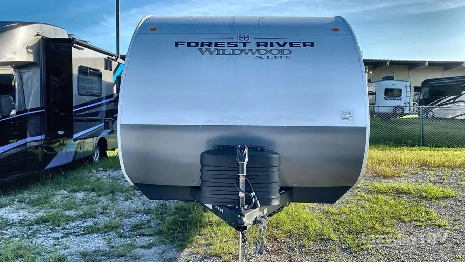 2026 Forest River Wildwood X-Lite 26ICE — Photo 6