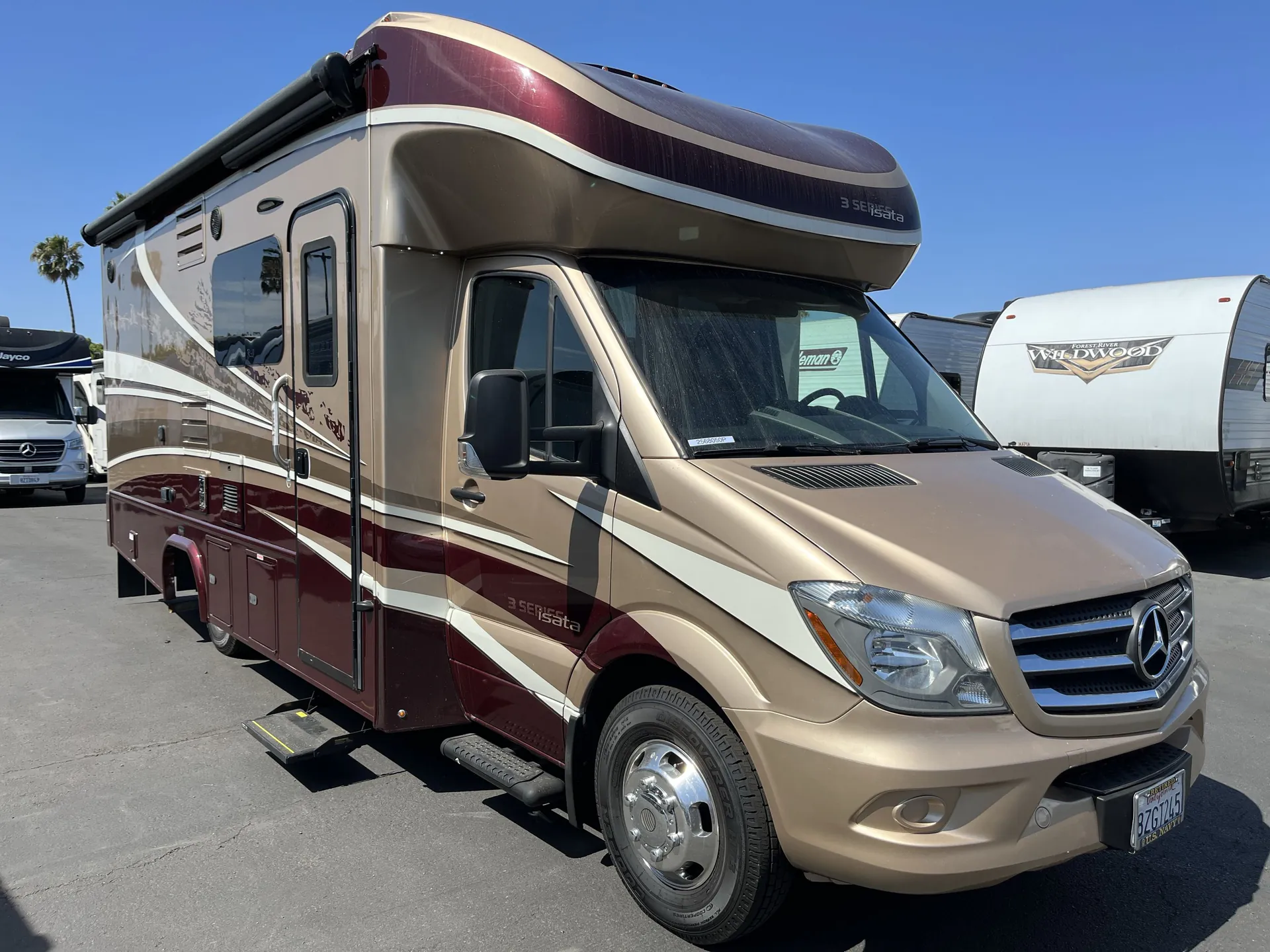 2018 Dynamax Corp Isata 3 24FW - Photo 2