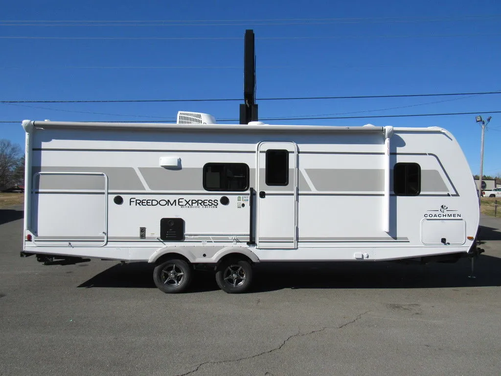 2026 Coachmen Freedom Express 252RBS - Photo 2