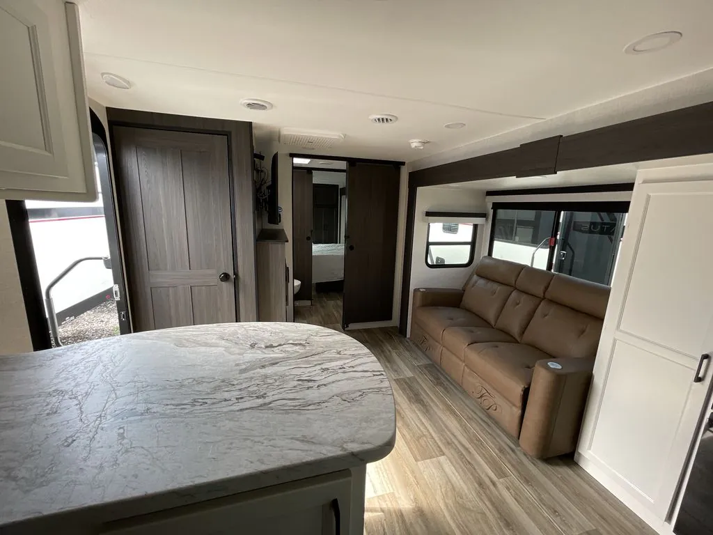 2026 Venture RV Stratus SR262VFK, Photos photo 28