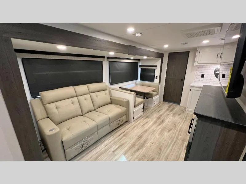 2026 Venture RV Stratus 261VRB - Photo 3