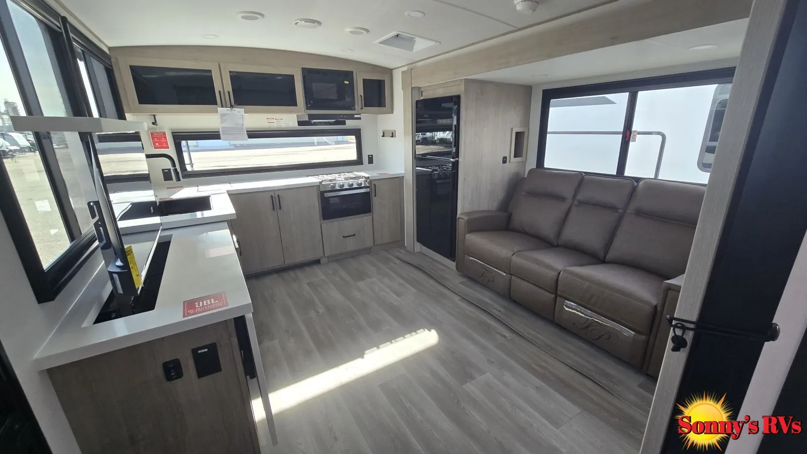 2026 Grand Design Imagine 2700BS - Photo 3