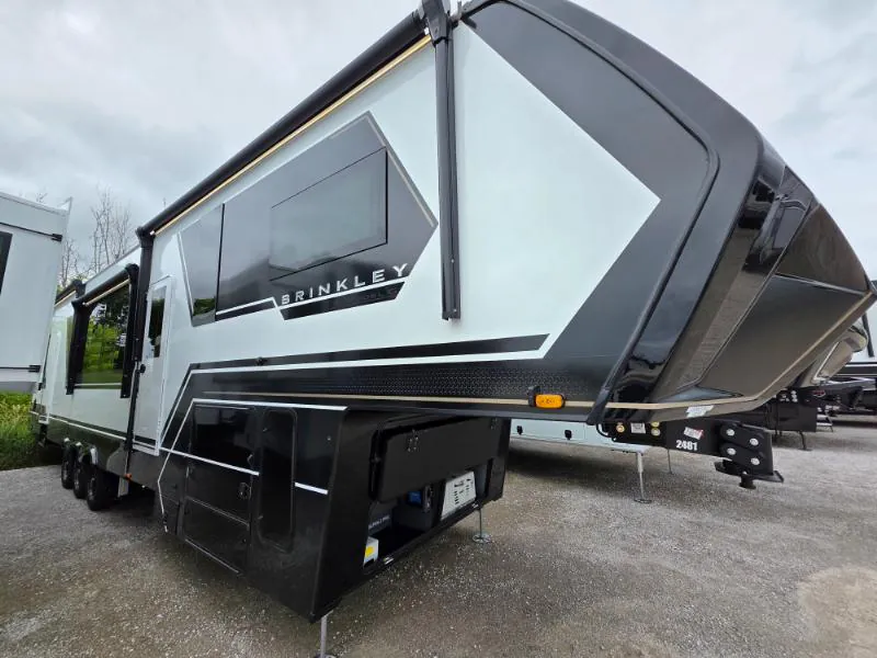 2026 Brinkley Model G 4100, Photos photo 27