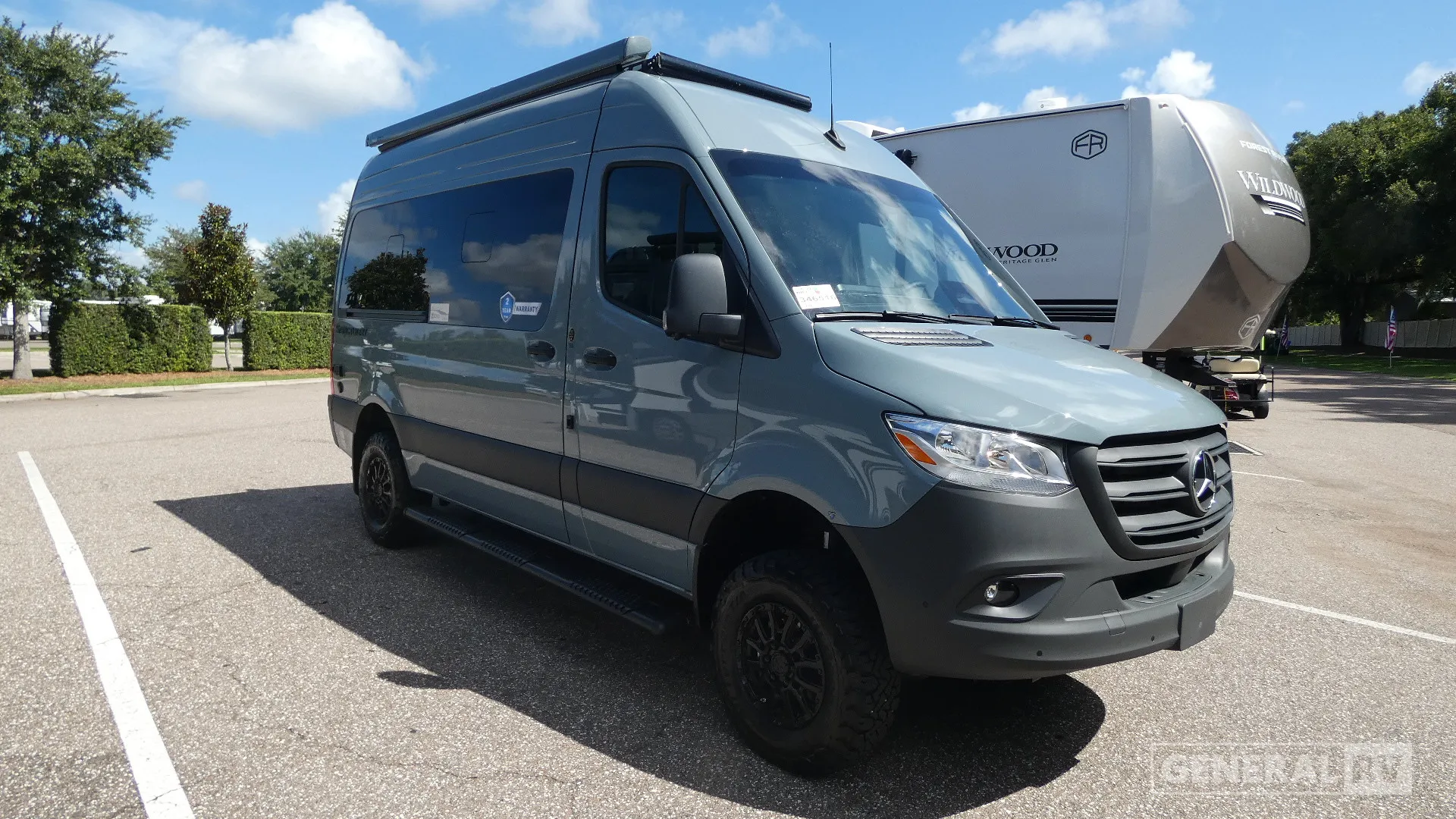 2027 Thor Motor Coach Sanctuary 19A - Photo 2