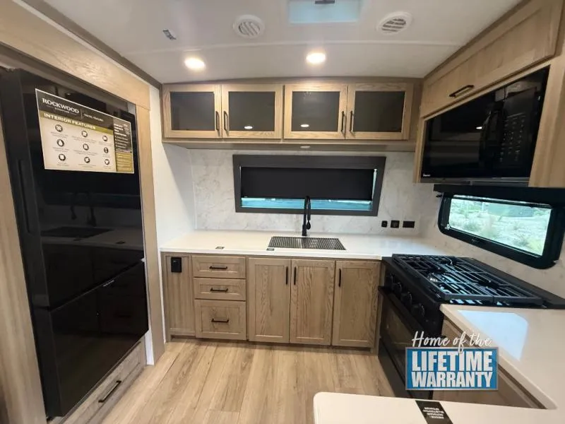 2026 Forest River Rockwood Signature 8263MBR - Photo 4