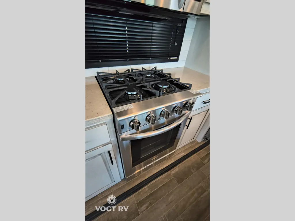 2021 Jayco North Point 387FBTS, Photos photo 20