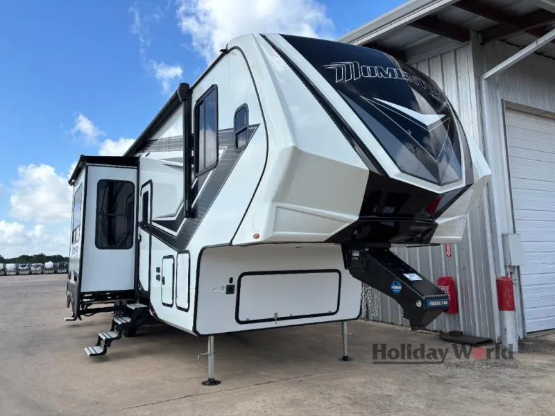 2025 Grand Design Momentum G-Class 320G - Photo 2