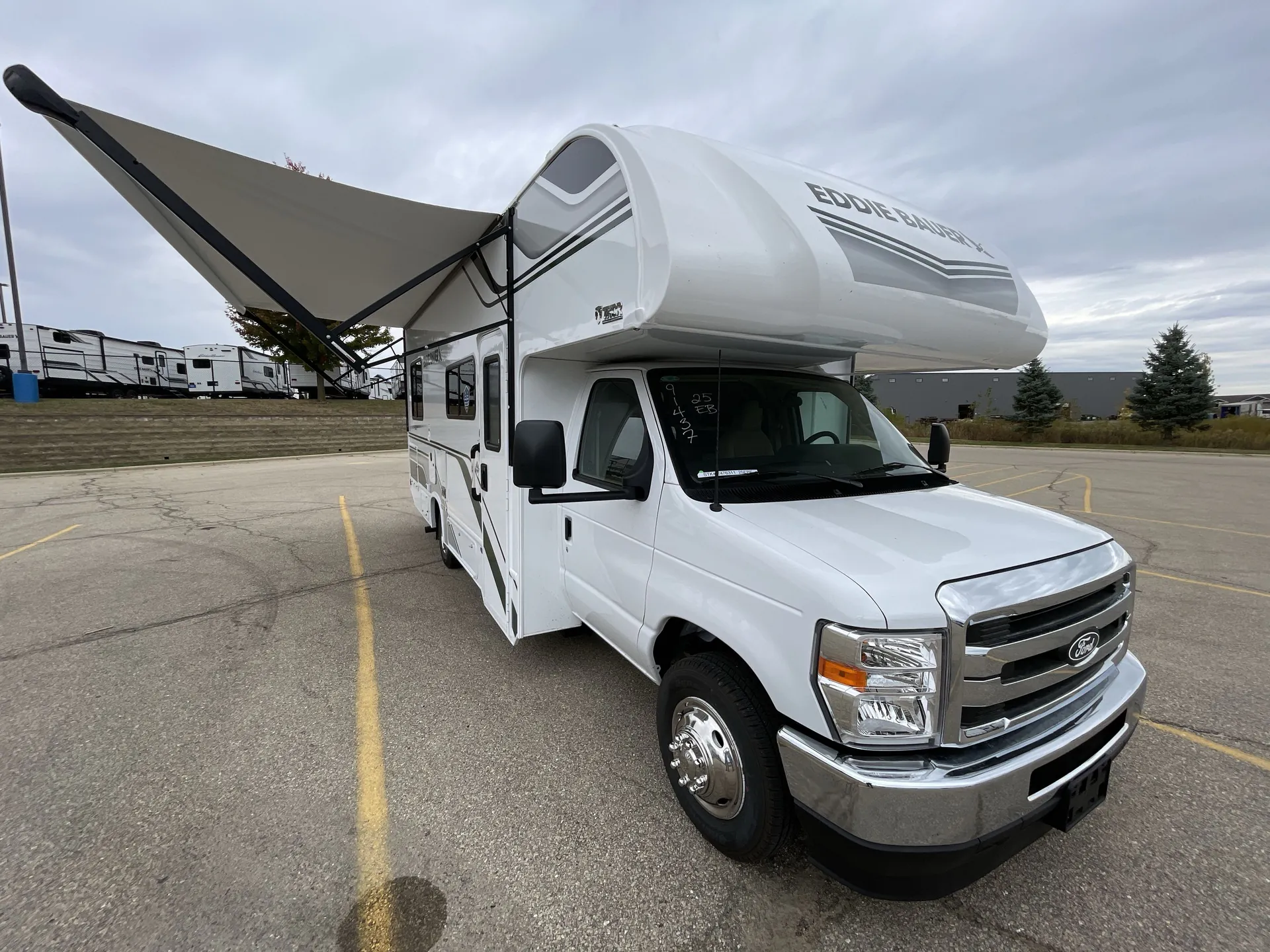 2026 Thor Motor Coach Freedom Eddie Bauer 25EB - Photo 2