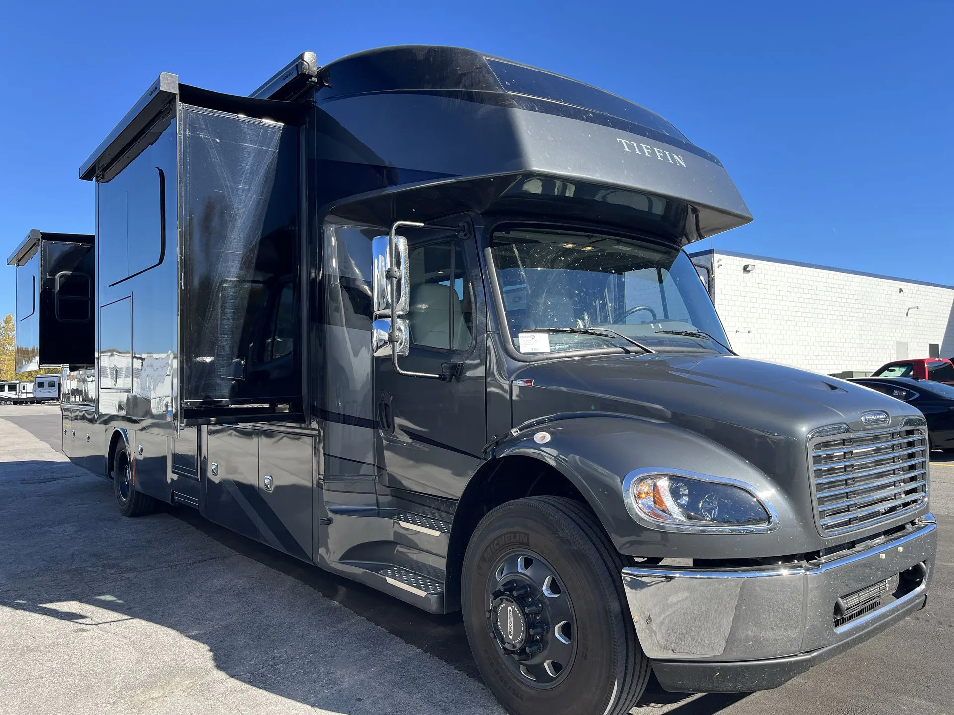 2024 Tiffin Allegro Bay 38 CB - Photo 2