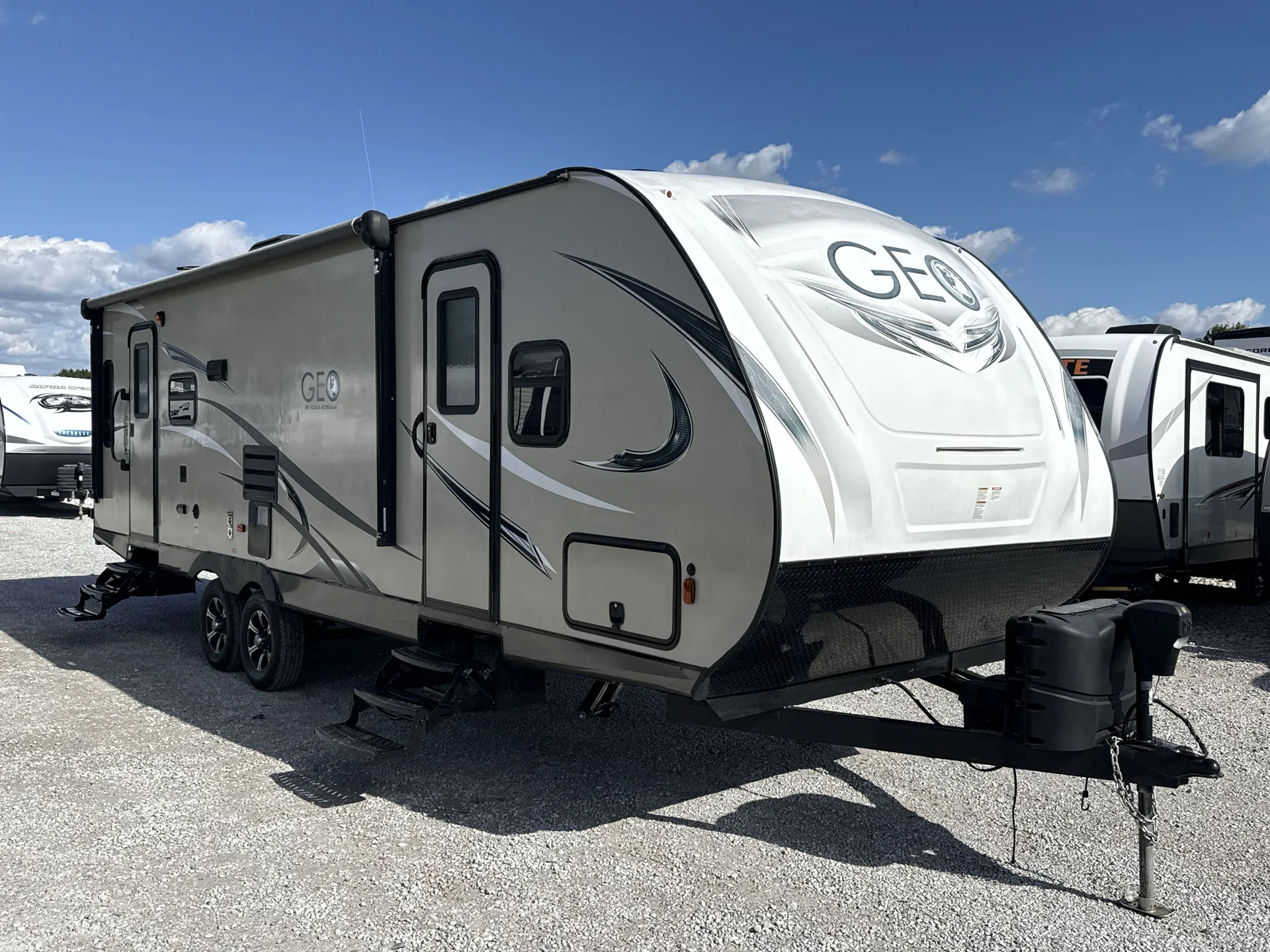 2018 Gulf Stream Geo 267RL - Photo 2