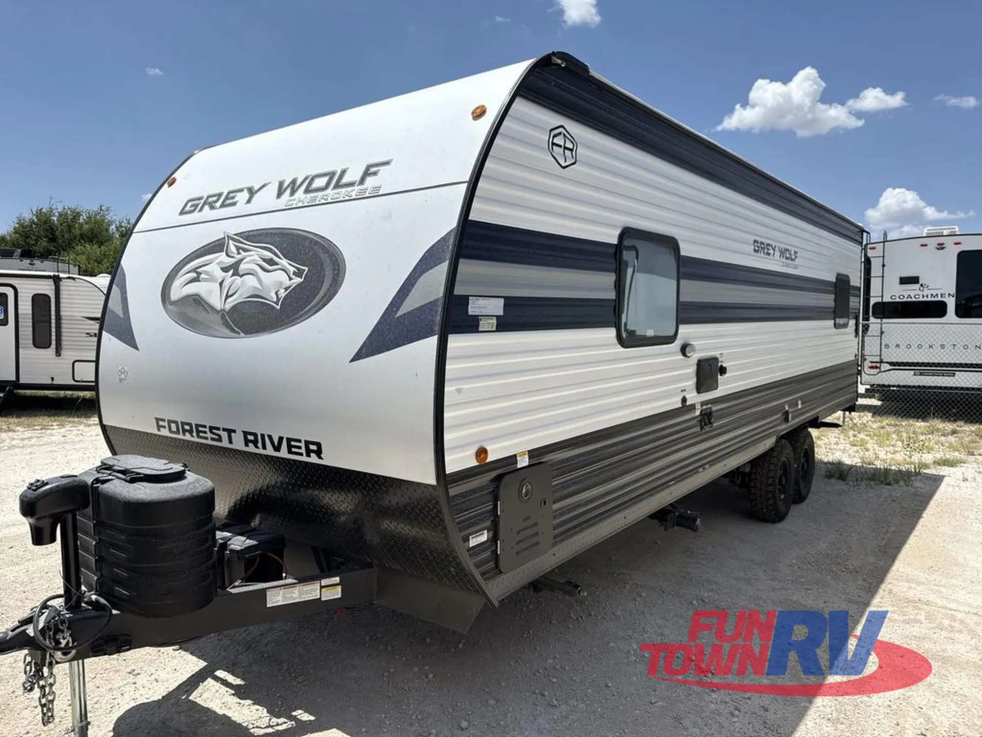2027 Forest River Cherokee Grey Wolf 22RR - Photo 3
