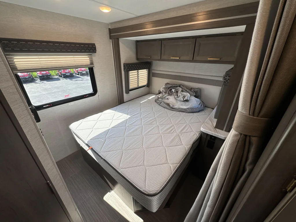 2025 Thor Motor Coach Freedom Elite 22FE, Photos photo 12
