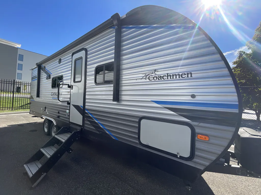 2022 Coachmen Catalina Legacy Edition 243RBS, Photos photo 5