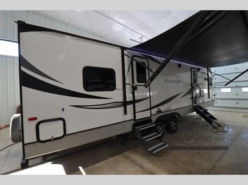 2021 Keystone RV Cougar Half-Ton 29FKD - Photo 3