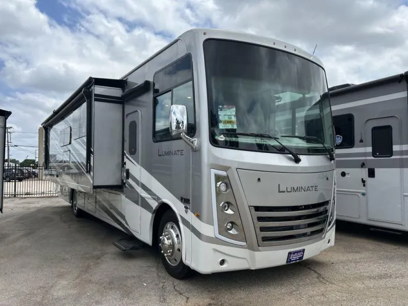 2027 Thor Motor Coach Luminate HH36 - Photo 2