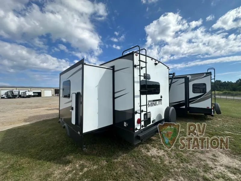 2024 Forest River Rockwood Mini Lite 2515S - Photo 4