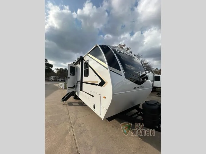 2026 Keystone RV Cougar Half-Ton 26LBW - Photo 4