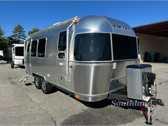 2026 Airstream Trade Wind 23FB - Photo 2