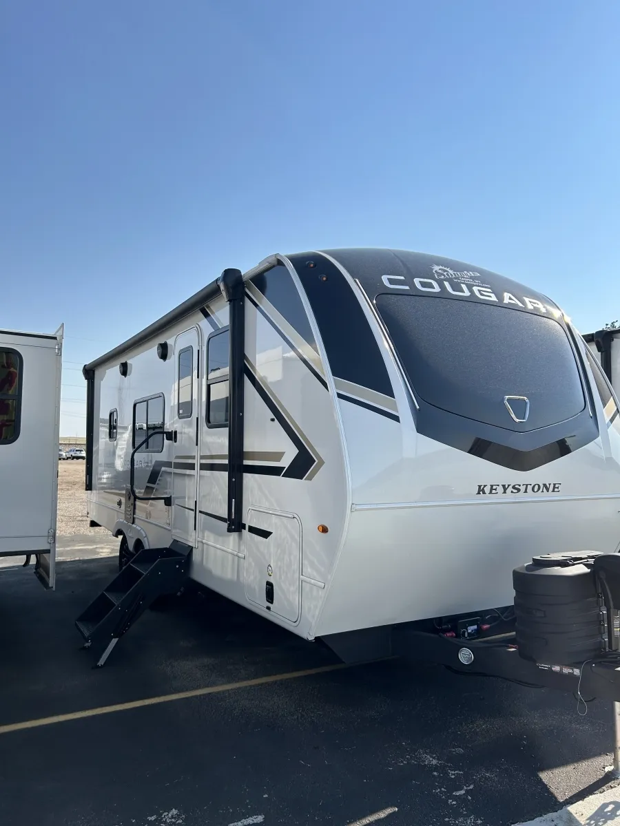 2026 Keystone Cougar Half-Ton 22MLS - Photo 2