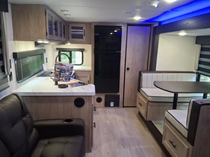 2026 Forest River Cherokee Grey Wolf 26SS — Photo 6