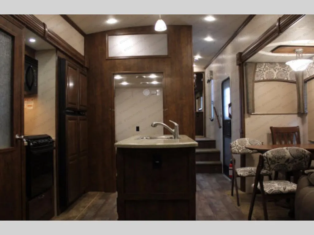 2017 Forest River Blue Ridge 3780LF, Photos photo 18