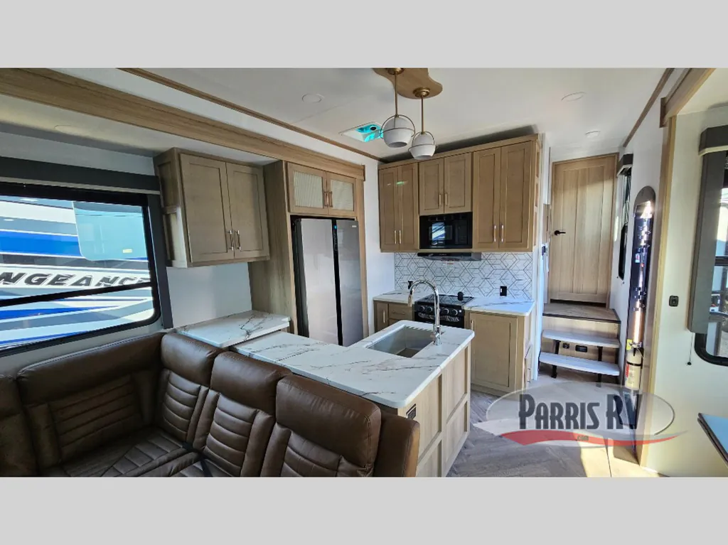 2026 Keystone Raptor Carbon Series 420, Photos photo 11