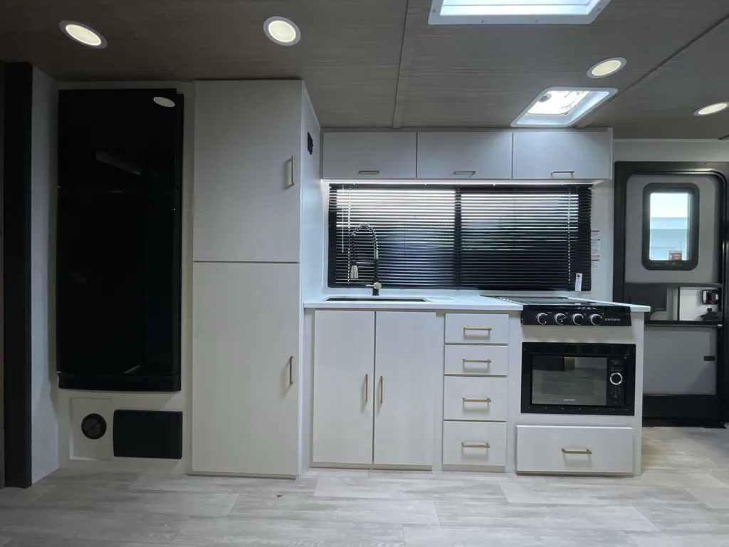 2026 Forest River Vibe Extreme Lite 2600BH, Photos photo 13
