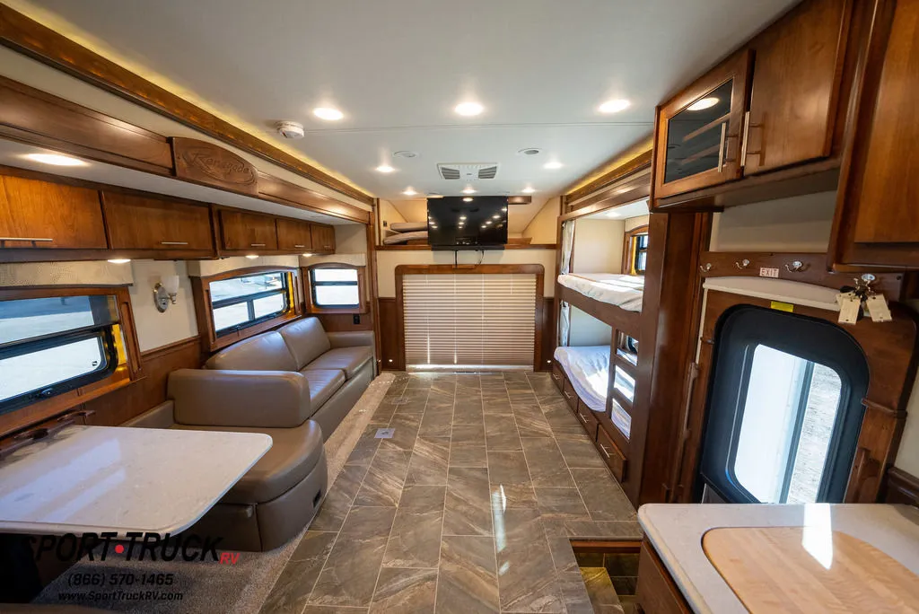 2019 Renegade RV Classic 45CBF - Photo 3