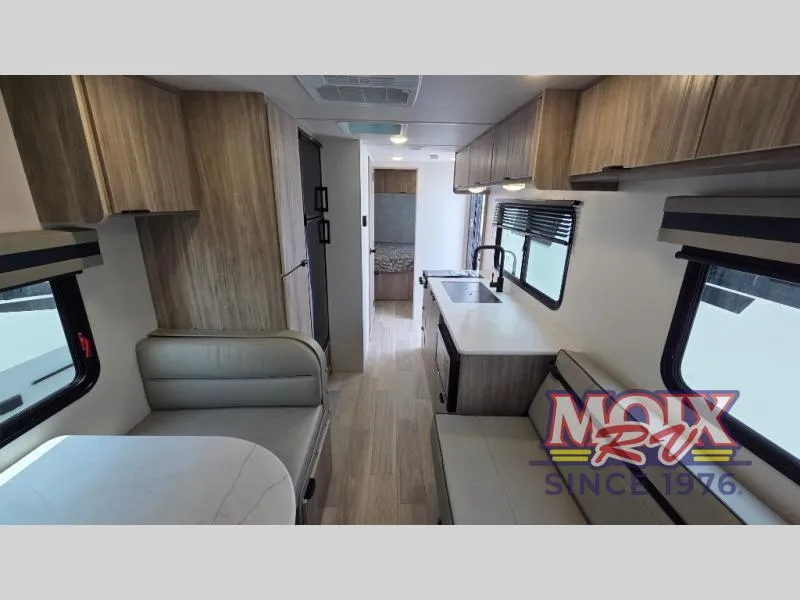 2024 Winnebago Industries Towables M-Series 2225MK - Photo 2