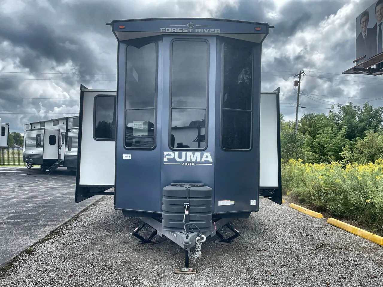 2027 Forest River Puma Vista 402LFT - Photo 3