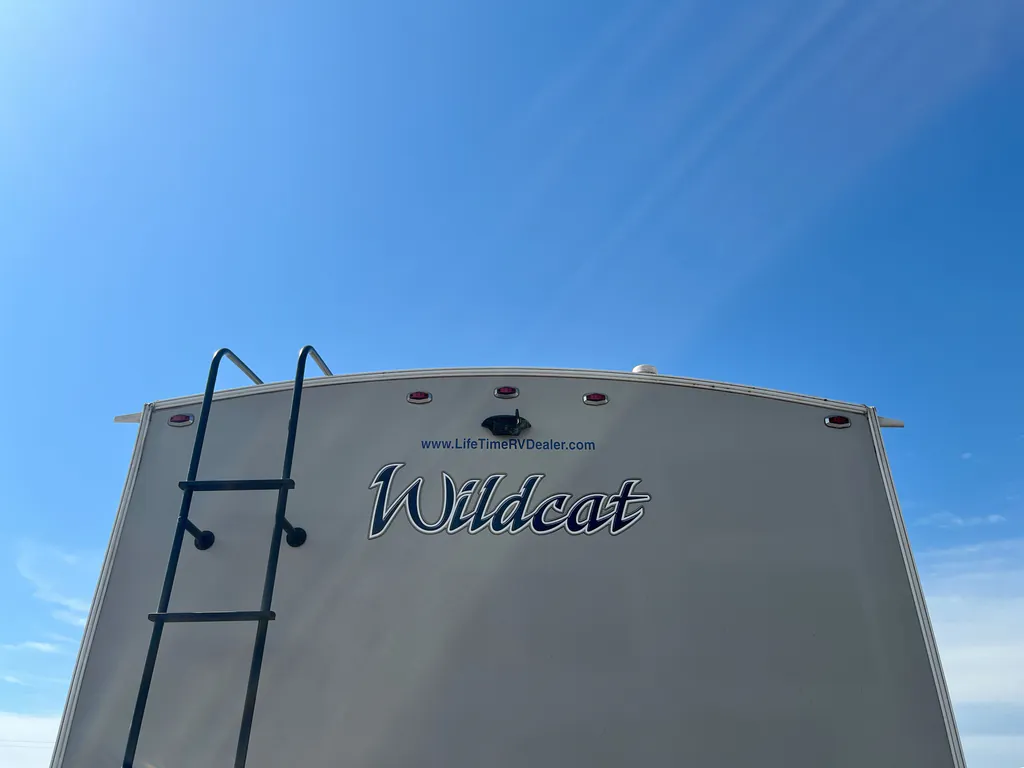 2015 Forest River Wildcat 331WP, Photos photo 8