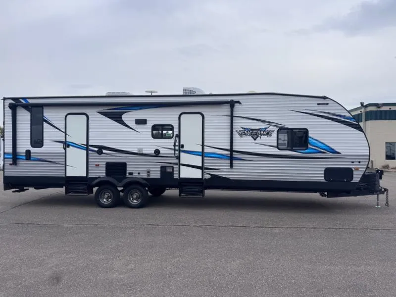 2018 Forest River RV Vengeance Rogue 31V - Photo 4