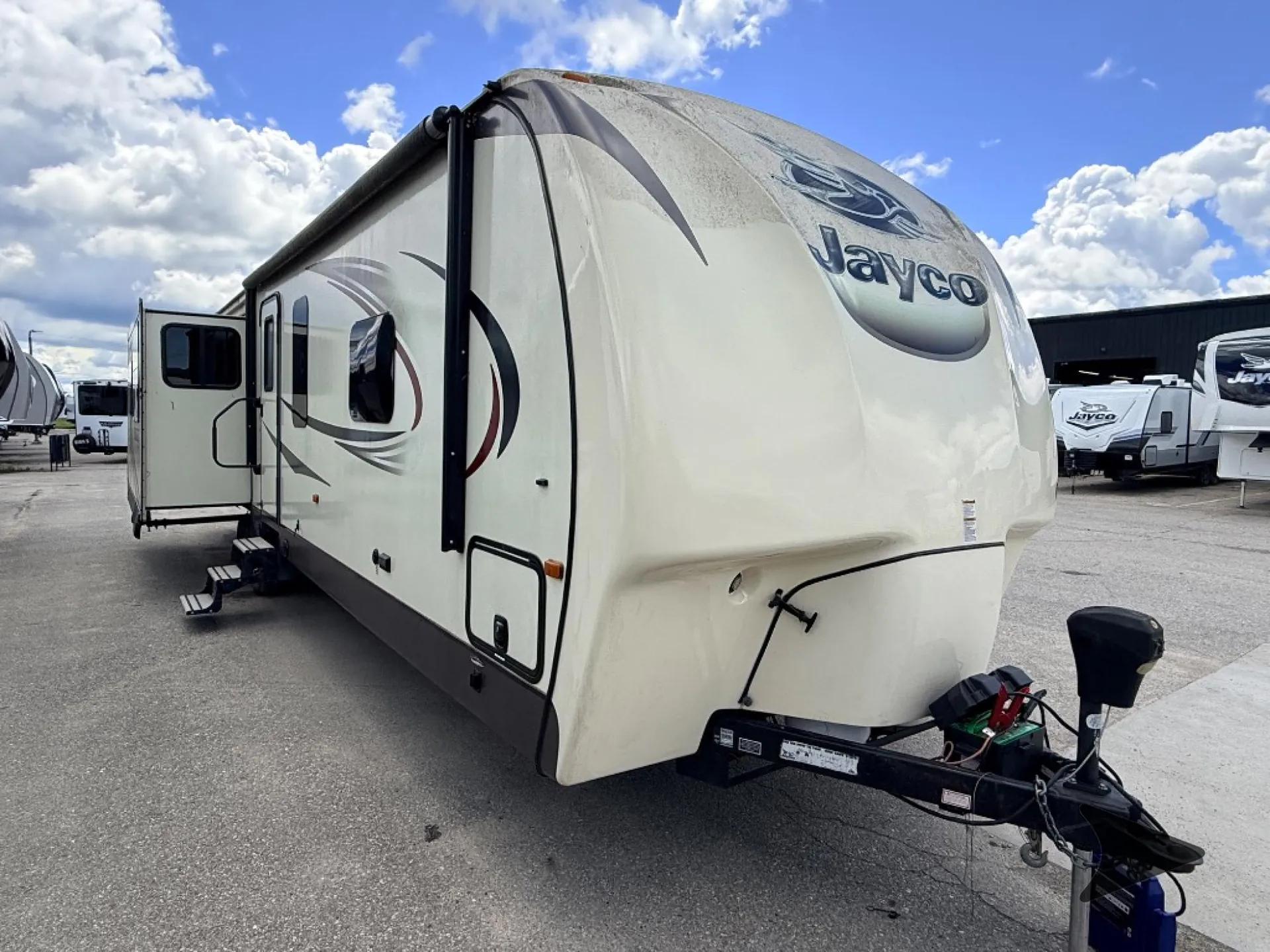 2016 Jayco Eagle 330RSTS - Photo 2