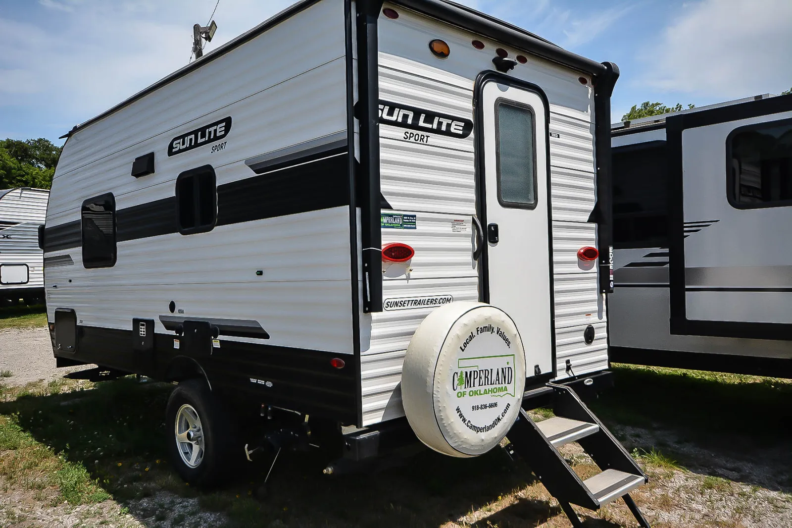 2022 Sunset Park RV Sun Lite 18RD - Photo 4