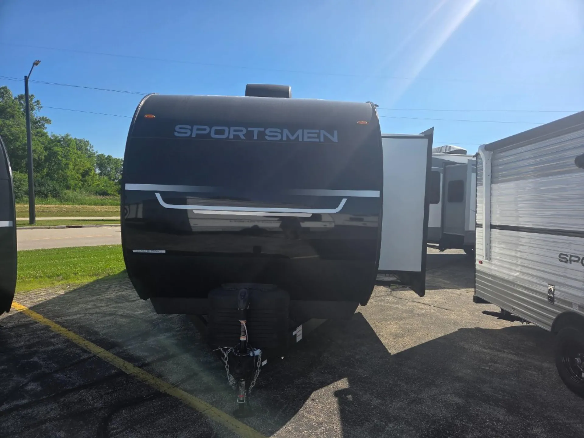 2027 K-Z Sportsmen SE 333BHKSE - Photo 2