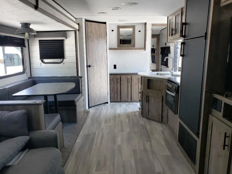 2021 Heartland Pioneer Used    BH 280 - Photo 3