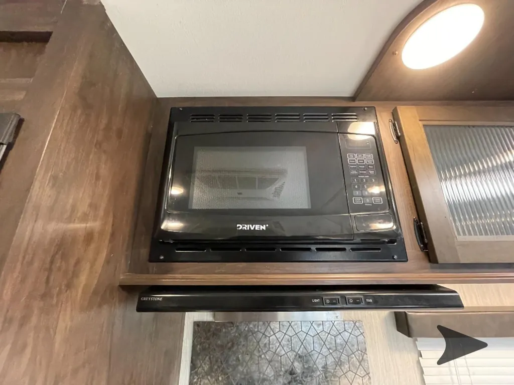2021 Forest River Cherokee 306MM, Photos photo 36