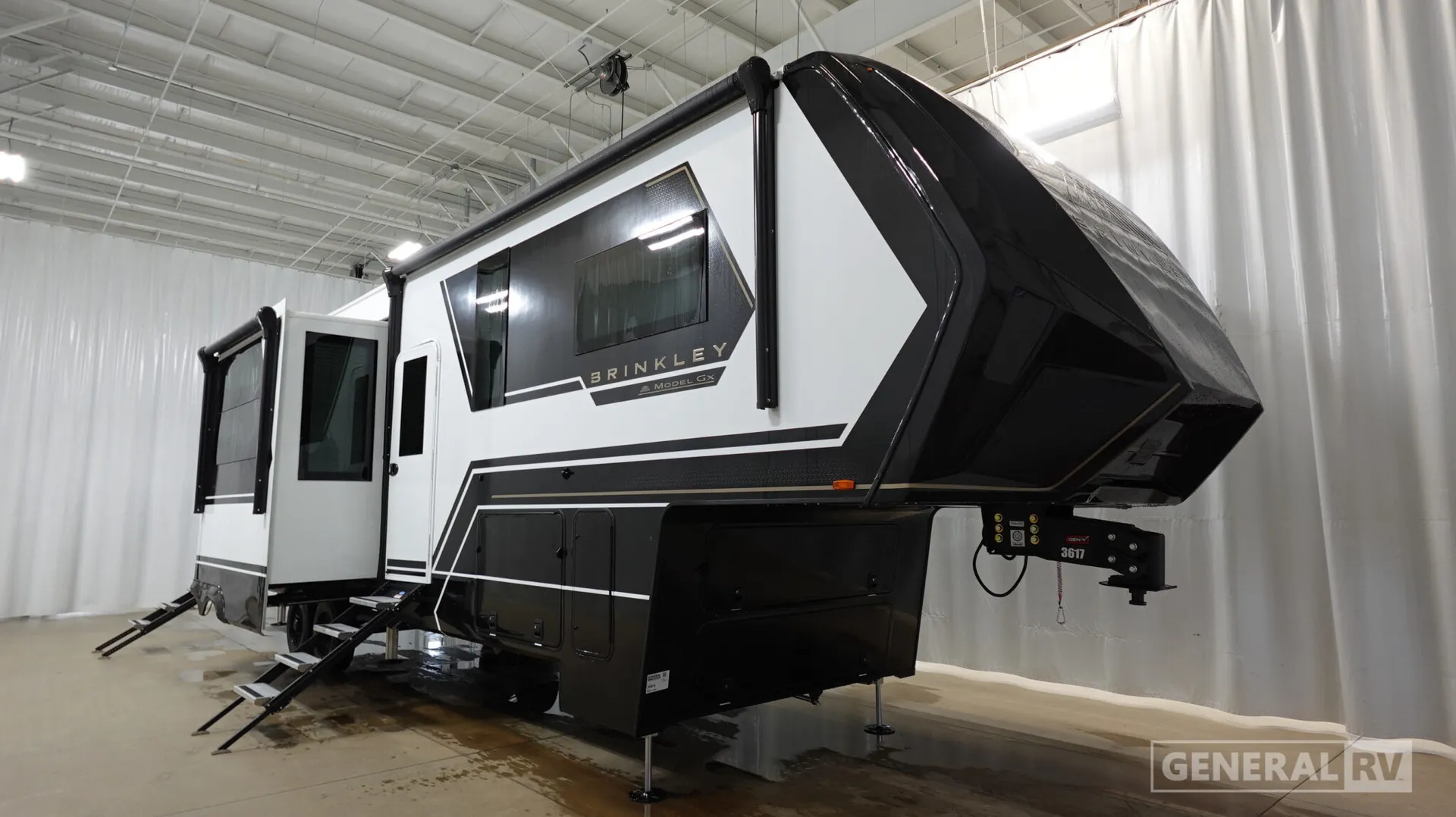 2026 Brinkley Model G 3500 - Photo 2