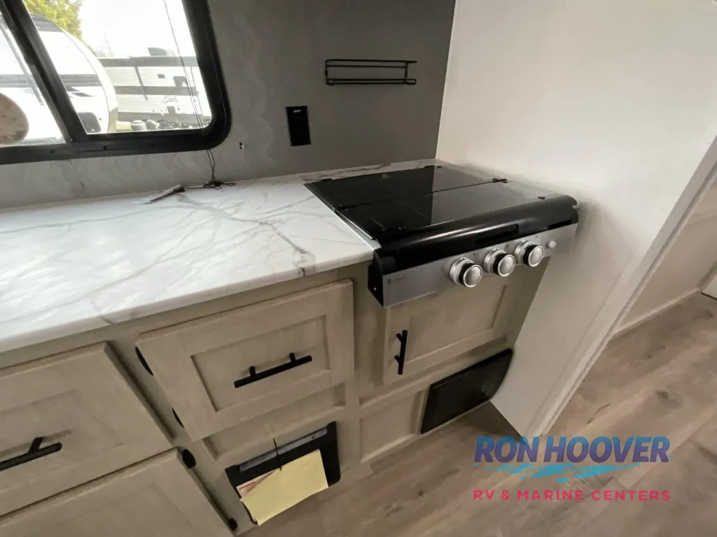 2026 Shasta RVs i-5 Edition 526RBS, Photos photo 9
